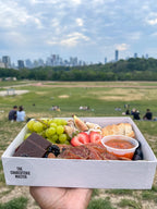 Petite Pair – Small Box